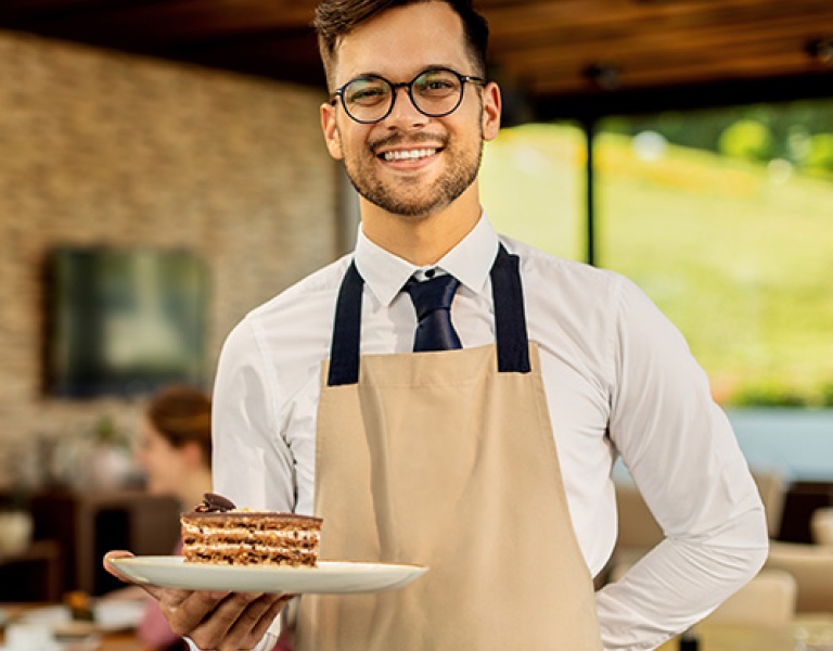 restauration-intersud.jpg Un ouvrier au travail